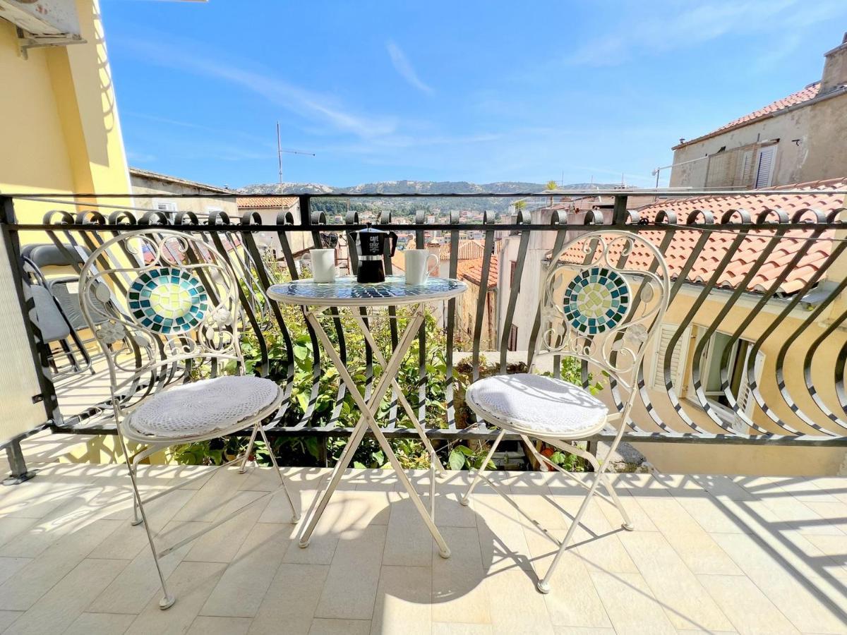 King Residence Old Town Rab - Adults Only راب المظهر الخارجي الصورة